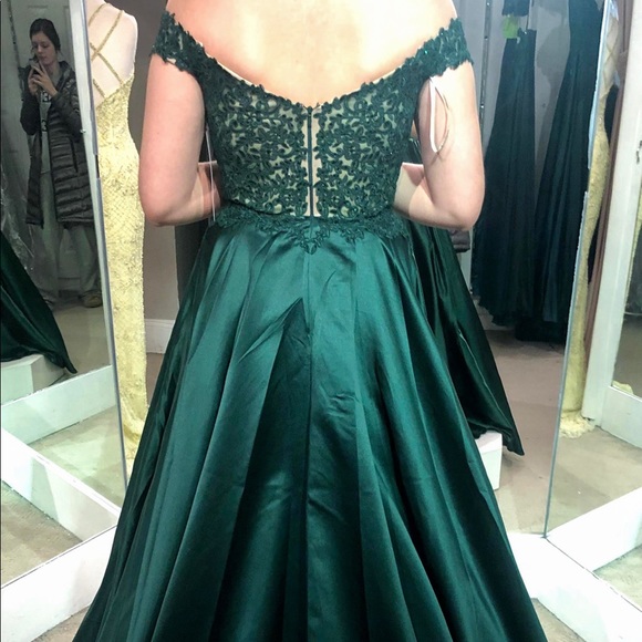 FAVIANA Style 10422- Emerald Green Off-Shoulder Dress - Picture 8 of 11
